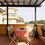Delizioso Loft Con Terrazzo Panoramico A Flaminio *