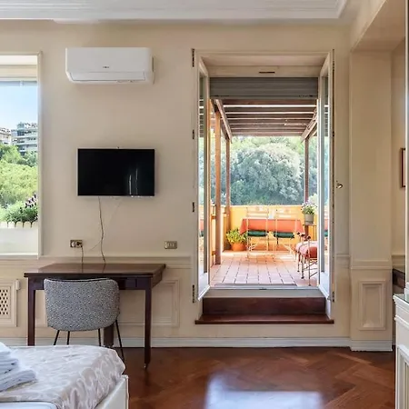 Apartamento Delizioso Loft Con Terrazzo Panoramico A Flaminio